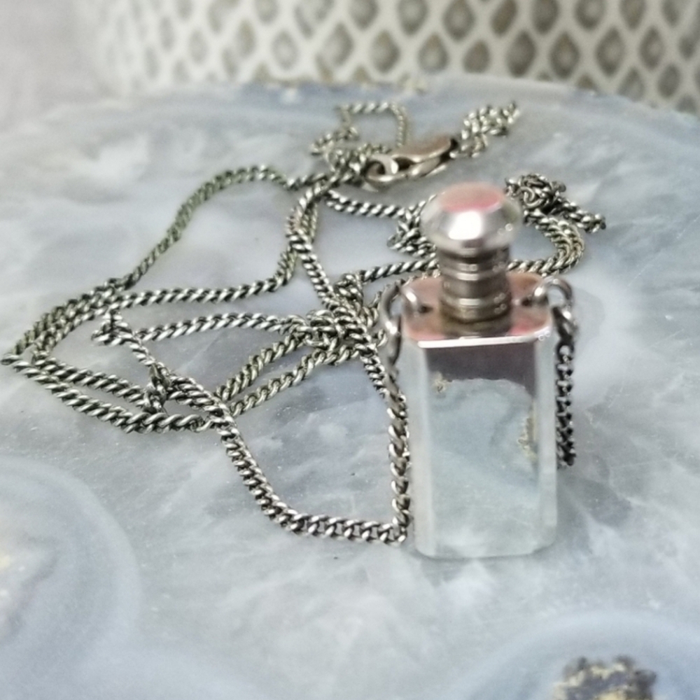 Vintage"Perfume" Bottle Fashion  Pendant/Necklace - Picture 2 of 10